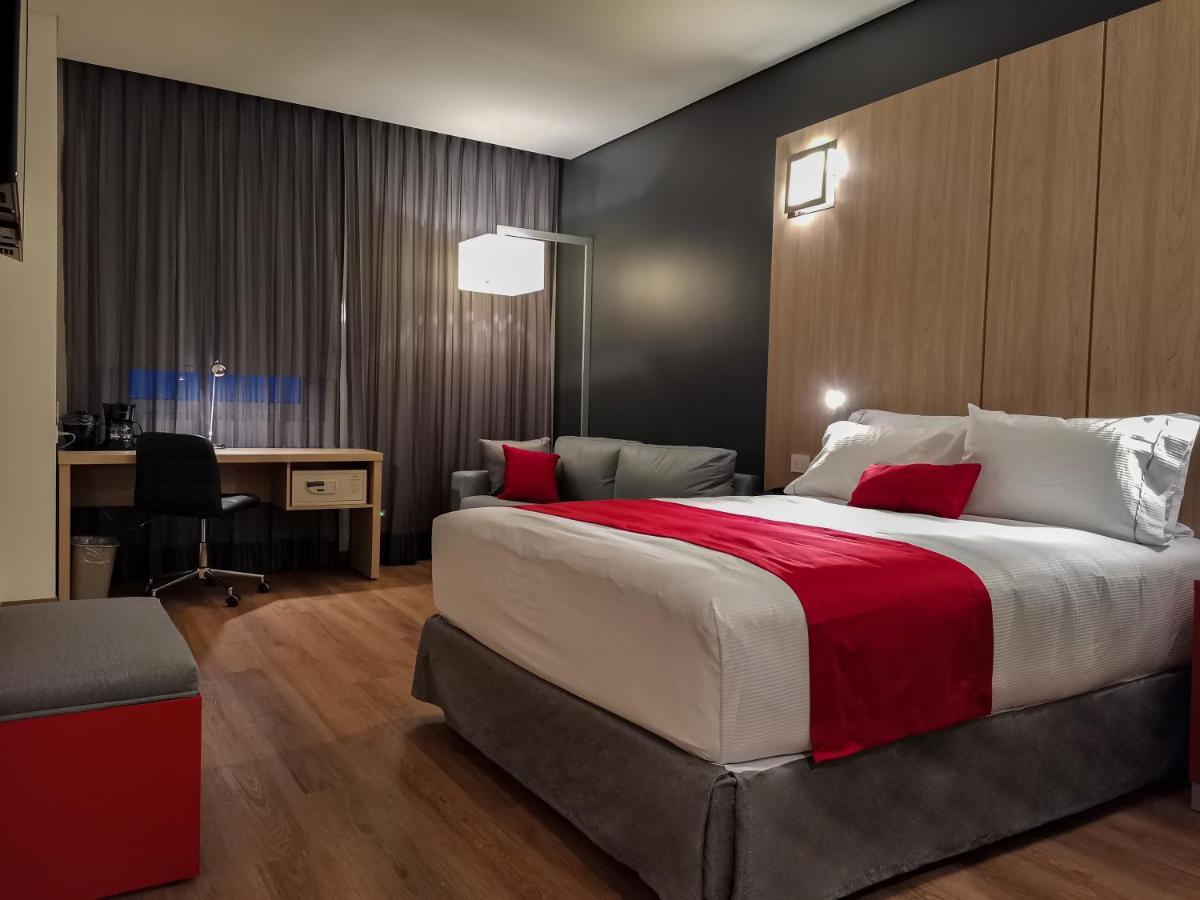 Ramada Encore By Wyndham Monterrey Apodaca Zona Aeropuerto Bagian luar foto